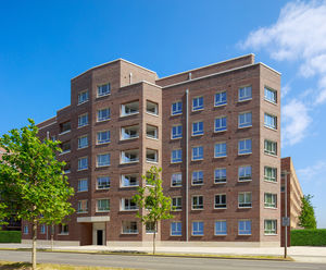 Photo 1- click for photo gallery